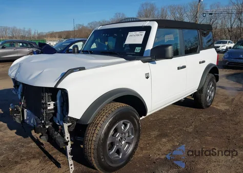 2025 Ford Bronco Big Bend z USA, uszkodzony, nr VIN 1FMDE7BH9SLB05258